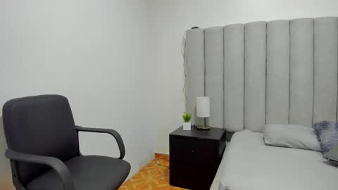 Snapshot of briannajackson_ chatting on March 3, 11:33 am brianna online show from March 3, 11:33 am