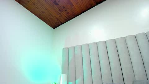 Snapshot of briannajackson_ chatting on March 11, 11:44 am brianna online show from March 11, 11:44 am