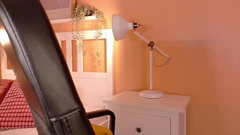 Snapshot of briannajackson_ chatting on October 11, 11:42 am brianna online show from October 11, 11:42 am