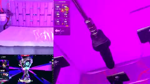 Snapshot of briannalux chatting on June 12, 9:46 pm briannalux online show from June 12, 9:46 pm