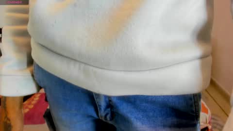 Snapshot of brianrossex chatting on November 11, 3:17 am BRIANROSS online show from November 11, 3:17 am