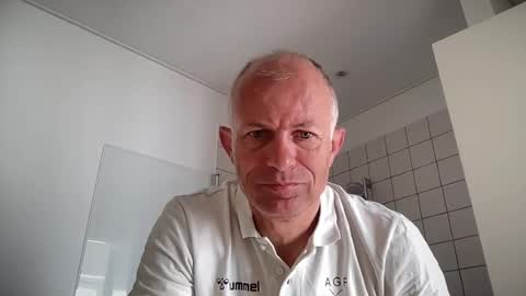Brian online show from August 2, 7:29 am