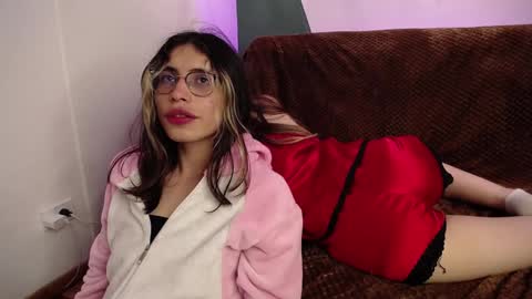 Snapshot of briarandblair chatting on January 23, 6:03 pm briarandblair online show from January 23, 6:03 pm
