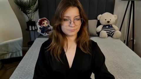 briarwynn online show from November 3, 8:10 pm