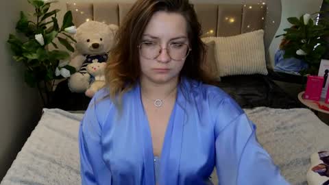 briarwynn online show from June 16, 7:49 pm