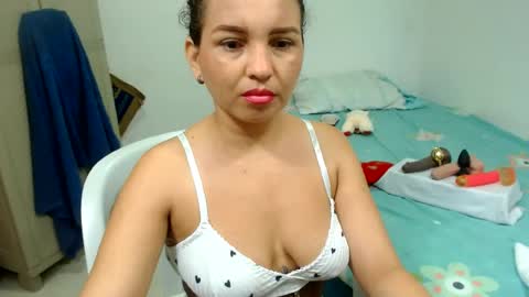 brida_angela29 online show from June 22, 12:24 pm