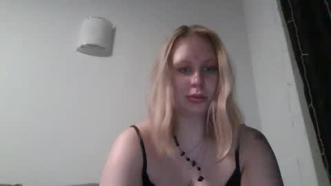 bridget_kiss online show from March 28, 2:22 am