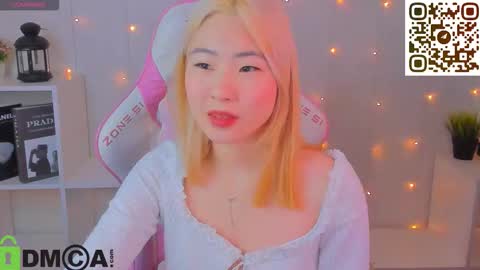 Bridget online show from November 26, 1:39 am