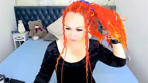 Snapshot of bridgetfoxxy chatting on September 16, 4:13 am bridgetfoxxy online show from September 16, 4:13 am