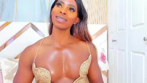 Snapshot of briggittebony chatting on June 22, 9:12 pm BIRGGITTEBONY online show from June 22, 9:12 pm