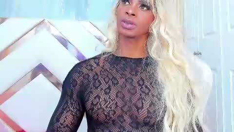 Snapshot of briggittebony chatting on July 27, 6:48 pm BIRGGITTEBONY online show from July 27, 6:48 pm