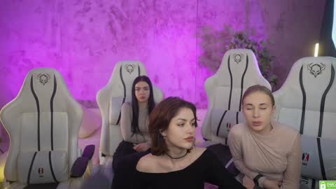 Diamonds Girls online show from January 20, 2:36 pm