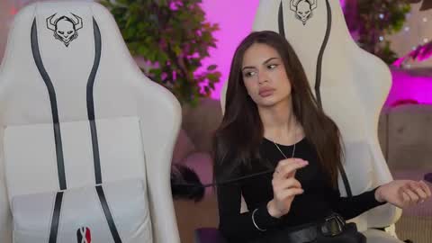 Diamonds Girls online show from January 31, 6:03 pm