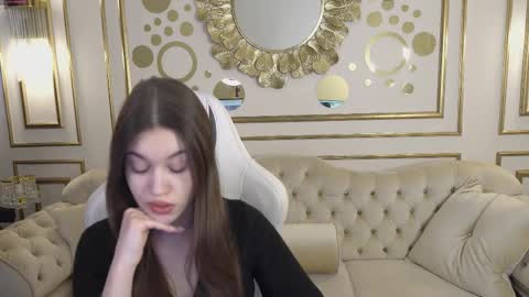 Diamonds Girls online show from February 14, 12:25 pm