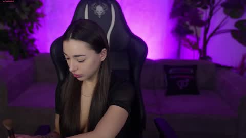 Diamonds Girls online show from February 23, 8:33 am