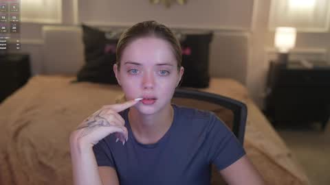 Diamonds Girls online show from May 25, 7:47 am