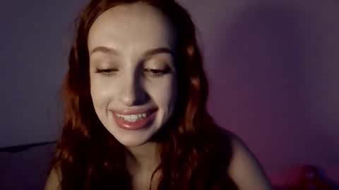 Snapshot of bright_naughty chatting on December 5, 10:46 am bright_naughty online show from December 5, 10:46 am