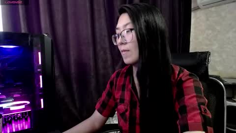 Snapshot of brightssmiles chatting on February 11, 10:04 am Aisha online show from February 11, 10:04 am
