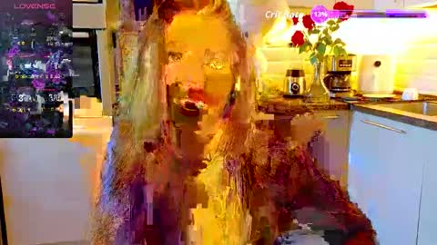 Snapshot of brightsstar chatting on April 9, 2:55 pm Mitty online show from April 9, 2:55 pm
