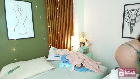  Brigiitte  online show from October 8, 3:59 am