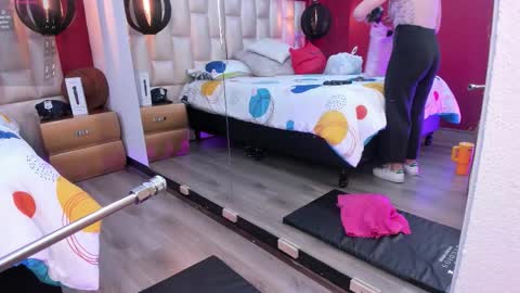 Snapshot of brigith24 chatting on February 21, 5:08 am Brigith online show from February 21, 5:08 am