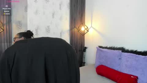 BRIGITTE online show from February 13, 1:23 am