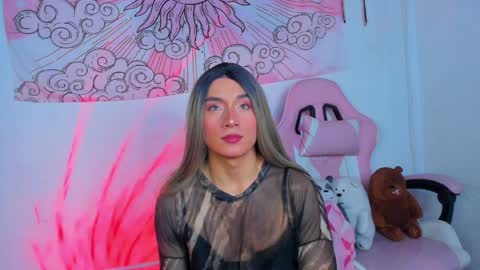 Snapshot of brihanna_cooper chatting on April 1, 1:52 pm bri online show from April 1, 1:52 pm