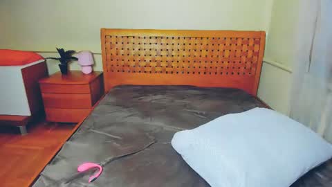 brilliantegirl_ online show from July 29, 6:33 am