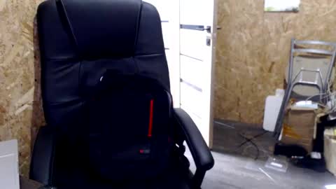 brilliantly online show from November 27, 4:53 pm