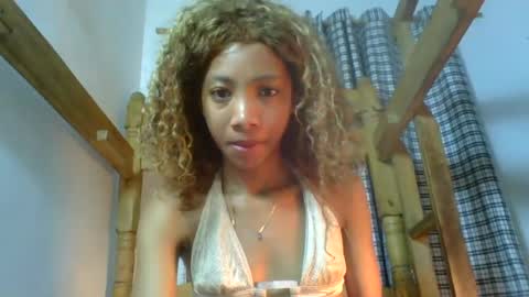 Snapshot of brindagial chatting on July 25, 2:09 am brindagial online show from July 25, 2:09 am