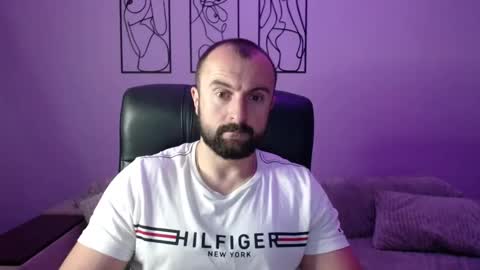 Snapshot of brindlefly69 chatting on October 13, 10:48 am brindlefly69 online show from October 13, 10:48 am