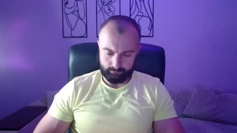 Snapshot of brindlefly69 chatting on October 25, 10:23 am brindlefly69 online show from October 25, 10:23 am