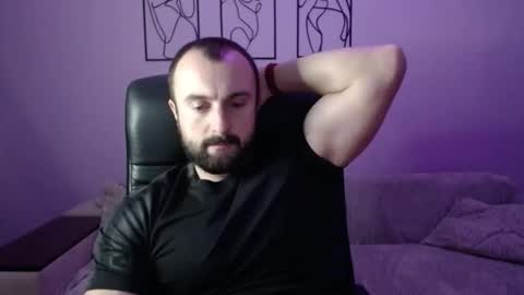 Snapshot of brindlefly69 chatting on November 24, 11:43 am brindlefly69 online show from November 24, 11:43 am