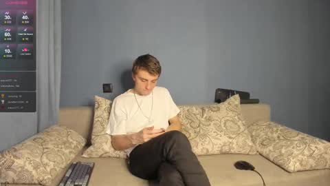 Snapshot of bristlebback chatting on February 8, 6:33 pm bristlebback online show from February 8, 6:33 pm