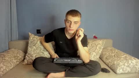 Snapshot of bristlebback chatting on September 13, 4:07 pm bristlebback online show from September 13, 4:07 pm
