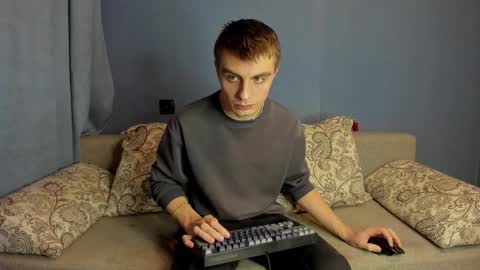 bristlebback online show from January 10, 5:15 pm