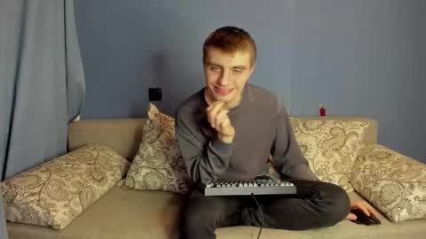 bristlebback online show from January 15, 4:11 pm