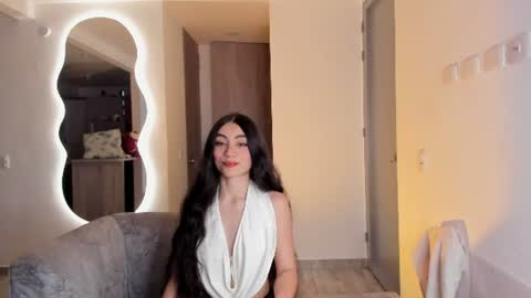 Snapshot of britany__lenox chatting on June 30, 2:56 am britany lenox online show from June 30, 2:56 am