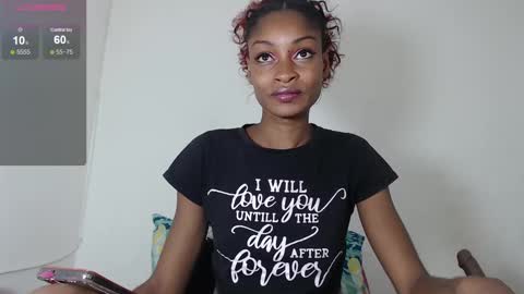 britanylee 01 online show from December 27, 4:47 am