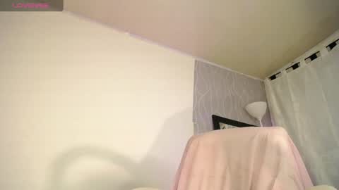 Snapshot of britanymooree chatting on February 7, 2:19 am Britany online show from February 7, 2:19 am