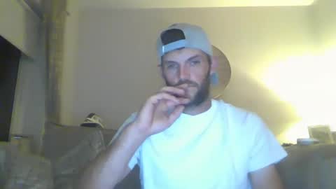 Snapshot of britbigdick1992 chatting on July 17, 10:03 pm britbigdick1992 online show from July 17, 10:03 pm
