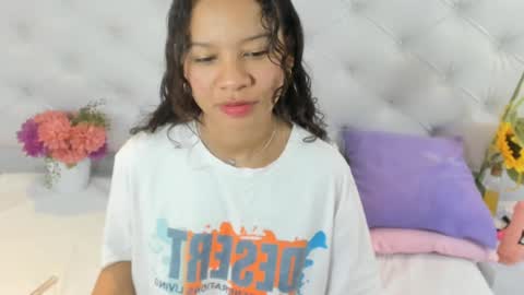 Brithany Rousee online show from December 13, 7:32 pm
