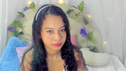 Brithany Rousee online show from December 23, 12:08 pm