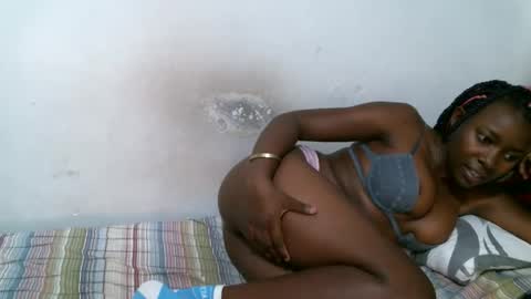 leccie online show from October 12, 9:19 am