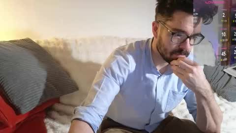 Callum online show from February 15, 5:42 pm