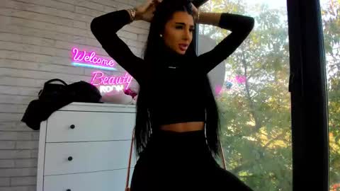 britney_charm online show from October 22, 6:46 am