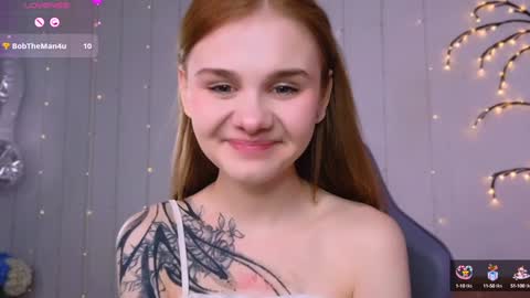 Snapshot of britney_lynch chatting on January 18, 8:51 pm Britney online show from January 18, 8:51 pm