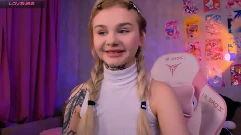 Britney online show from March 6, 6:48 pm