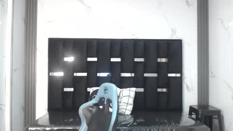 Britney  online show from February 7, 2:37 am