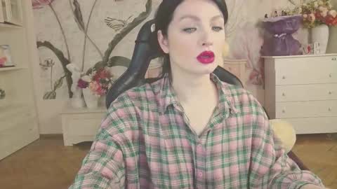 britneybarker online show from March 1, 1:29 am